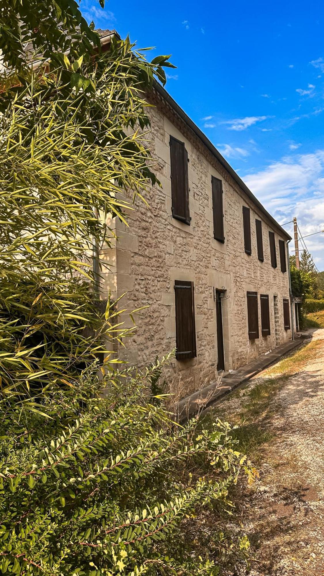 Gite Le Relais De La Diligence Saint-Lazare Екстериор снимка