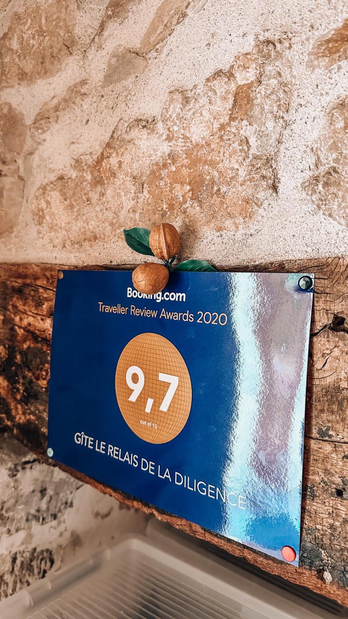 Gite Le Relais De La Diligence Saint-Lazare Екстериор снимка